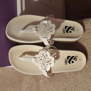 White Sam & Libby Sandals Sz 8